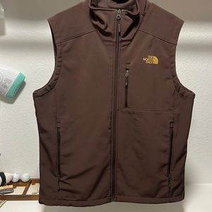 The north face men’s vest